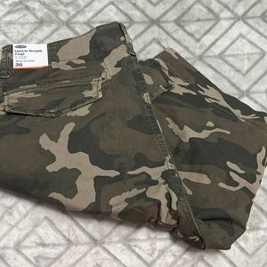 Mens Camoflauge Cargo Shorts Old Navy NEW 36